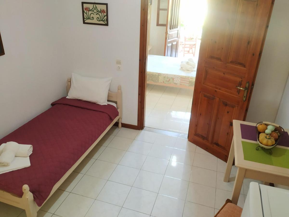 Studios Filippos سكوبيلوس تاون المظهر الخارجي الصورة